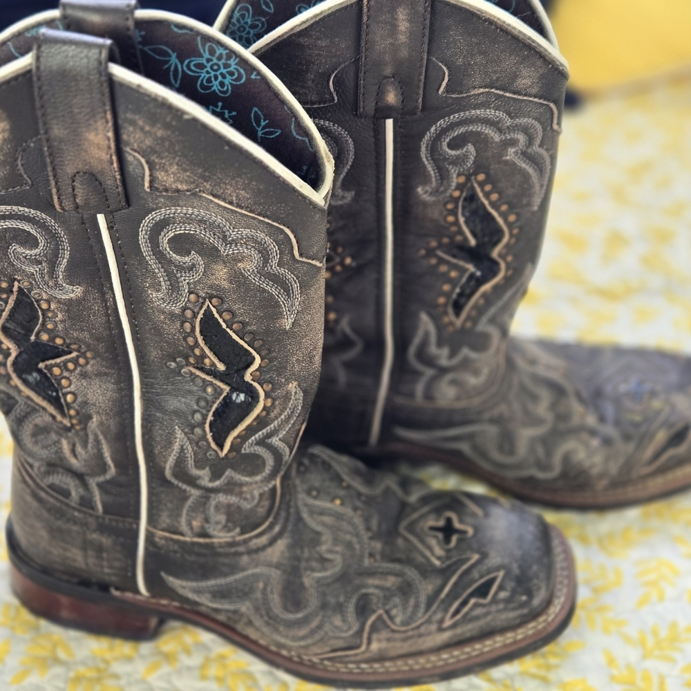 Laredo Womens Cowboy Boots